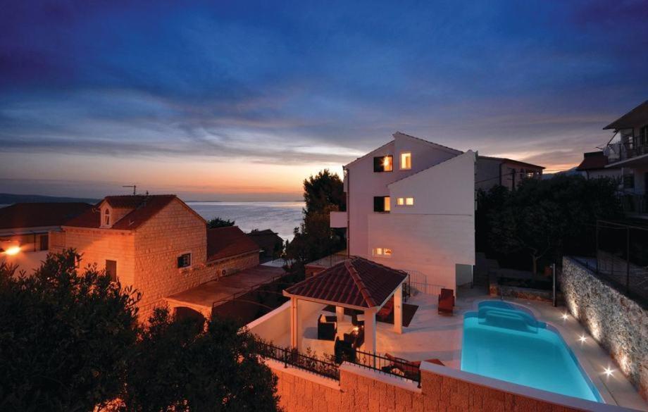 Vila Jadran Omiš Esterno foto